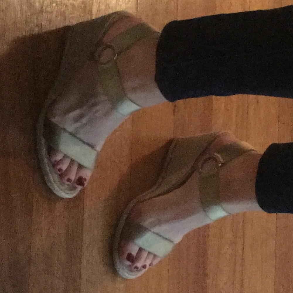 Lauren Ralph Lauren Gold Wedge Espadrilles - 7.5